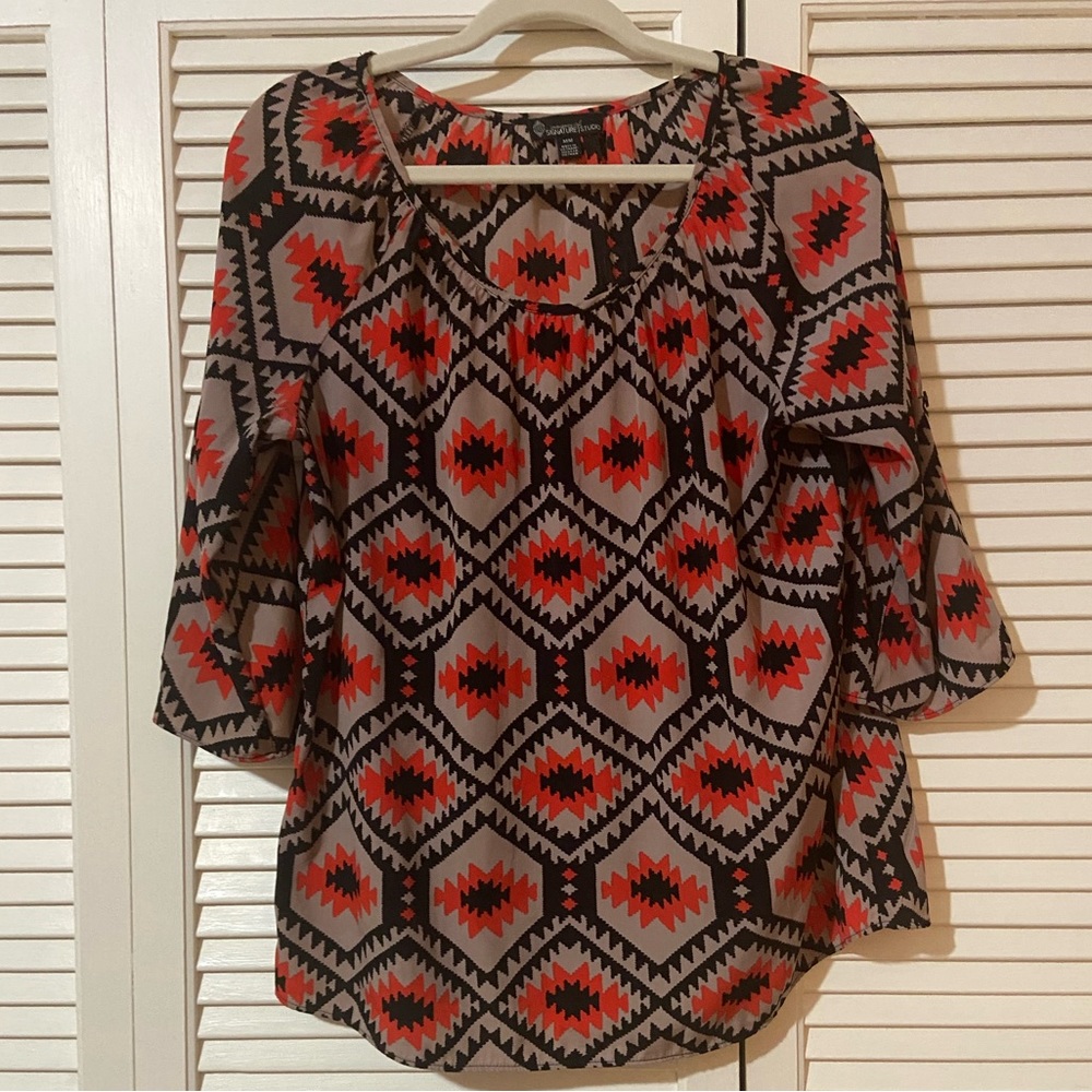 Signature Studio Medium Top